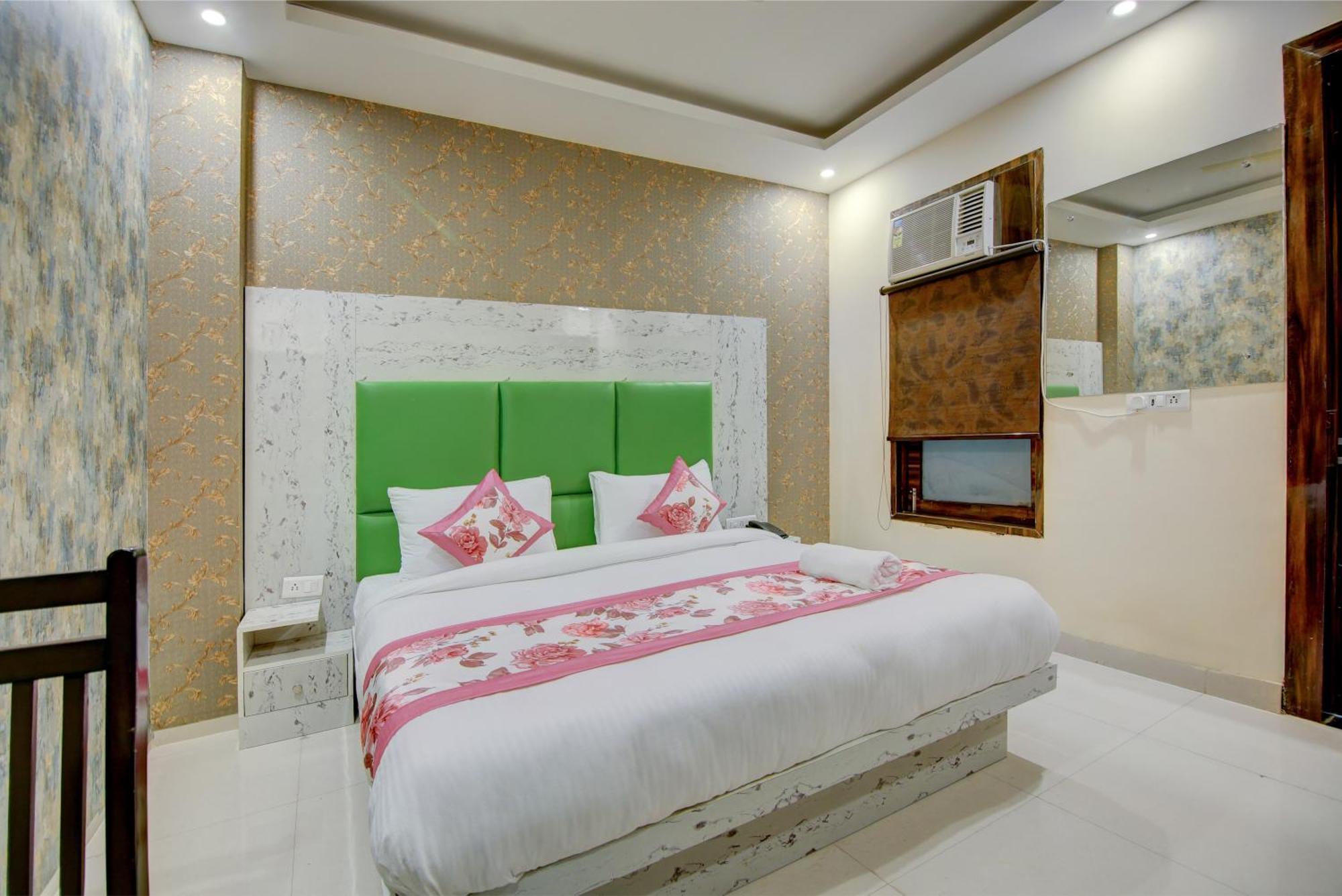 Hotel Smart Signature By Smart Group Nueva Delhi Exterior foto