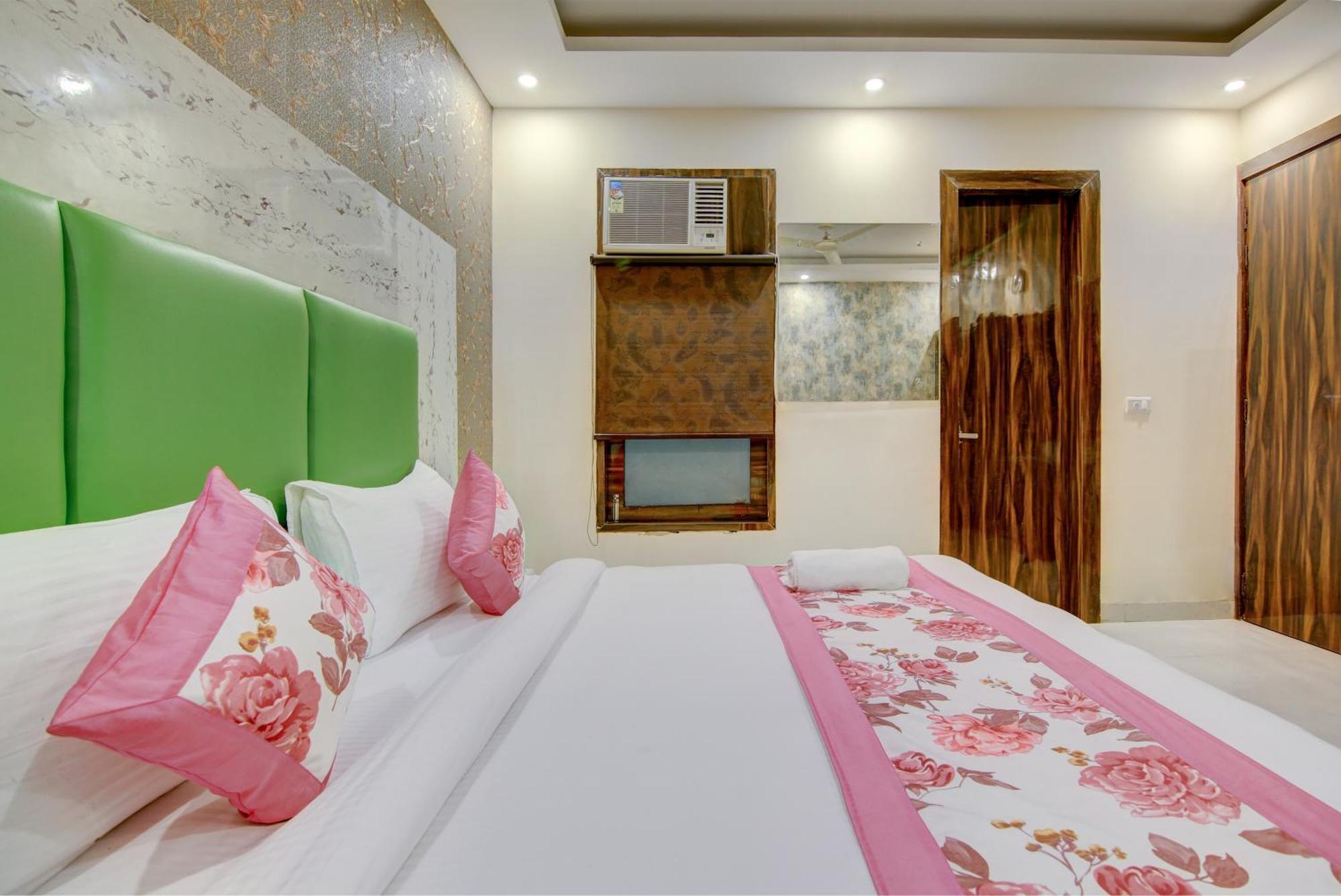 Hotel Smart Signature By Smart Group Nueva Delhi Exterior foto